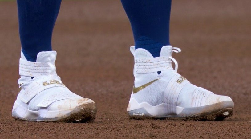 Throw Back ThursdaY: King James Salutes Josh Donaldson's Custom Cleats Conversion!